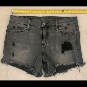 Joe’s Jean Shorts Mid-Rise